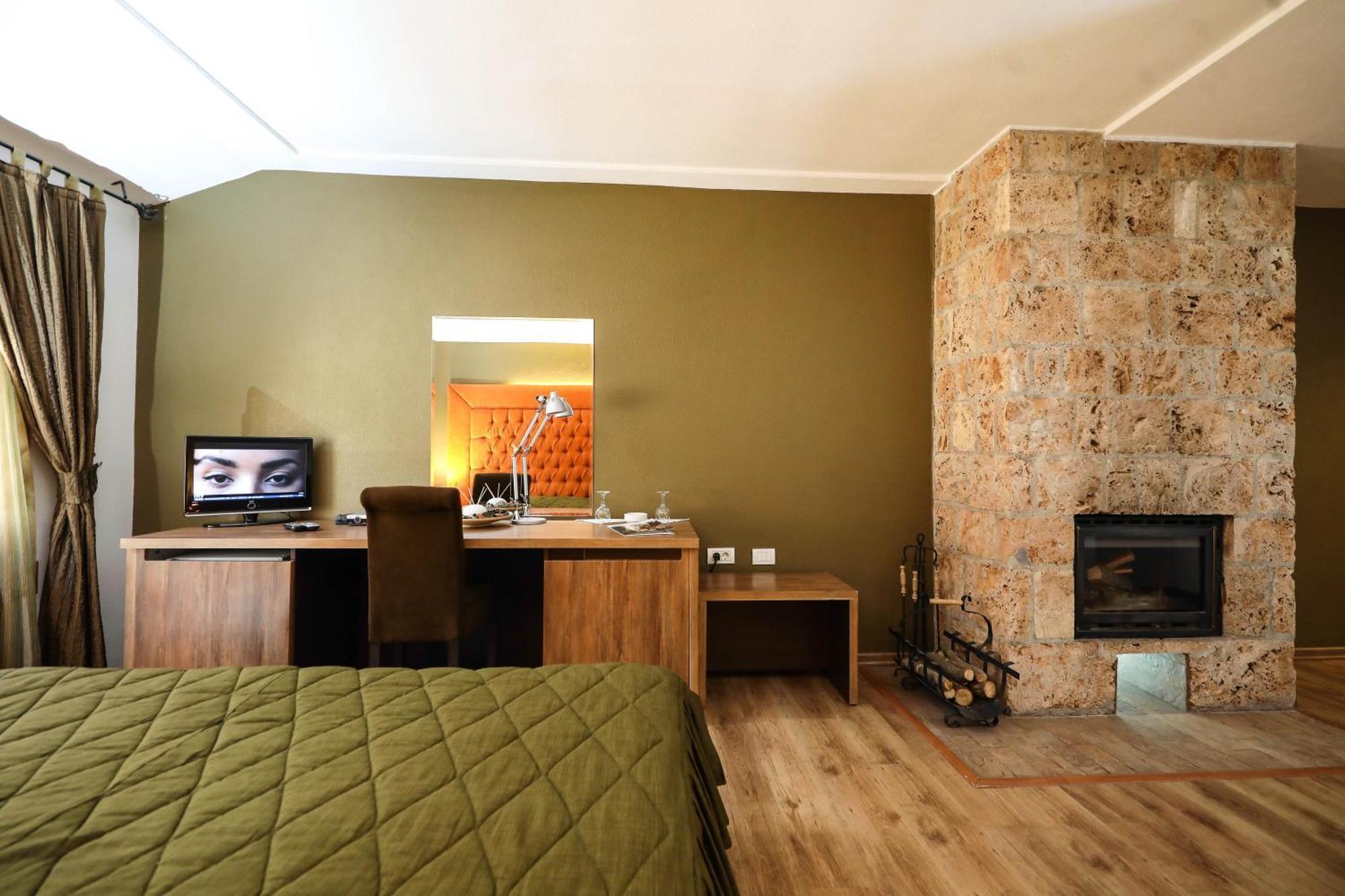 Hotel Carshia E Jupave Gjakova Dış mekan fotoğraf