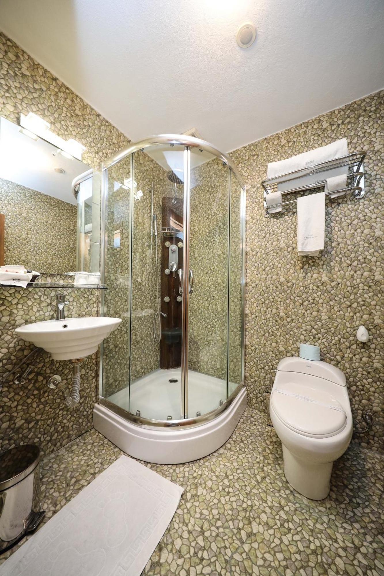 Hotel Carshia E Jupave Gjakova Dış mekan fotoğraf