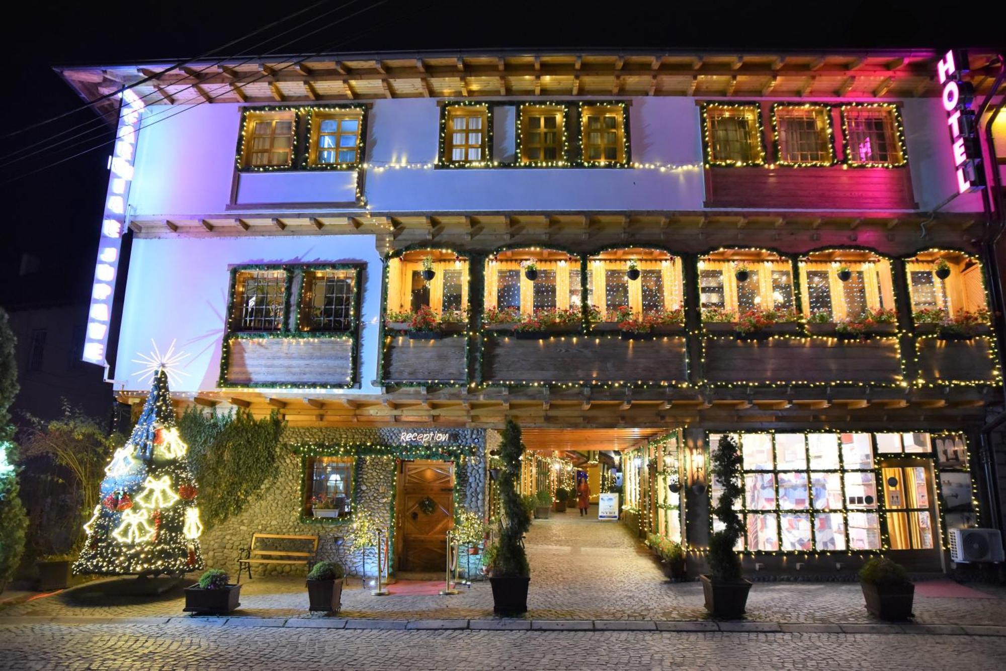 Hotel Carshia E Jupave Gjakova Dış mekan fotoğraf