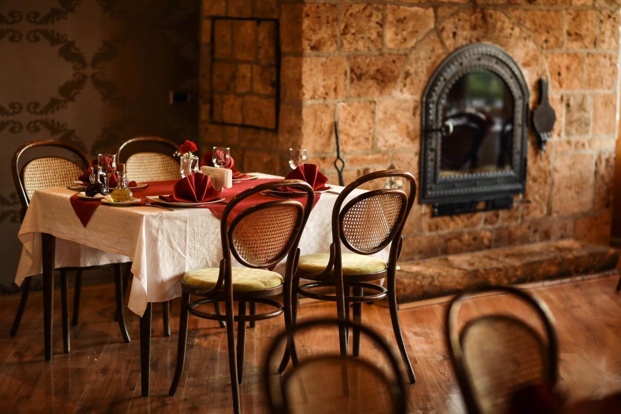 Hotel Carshia E Jupave Gjakova Dış mekan fotoğraf