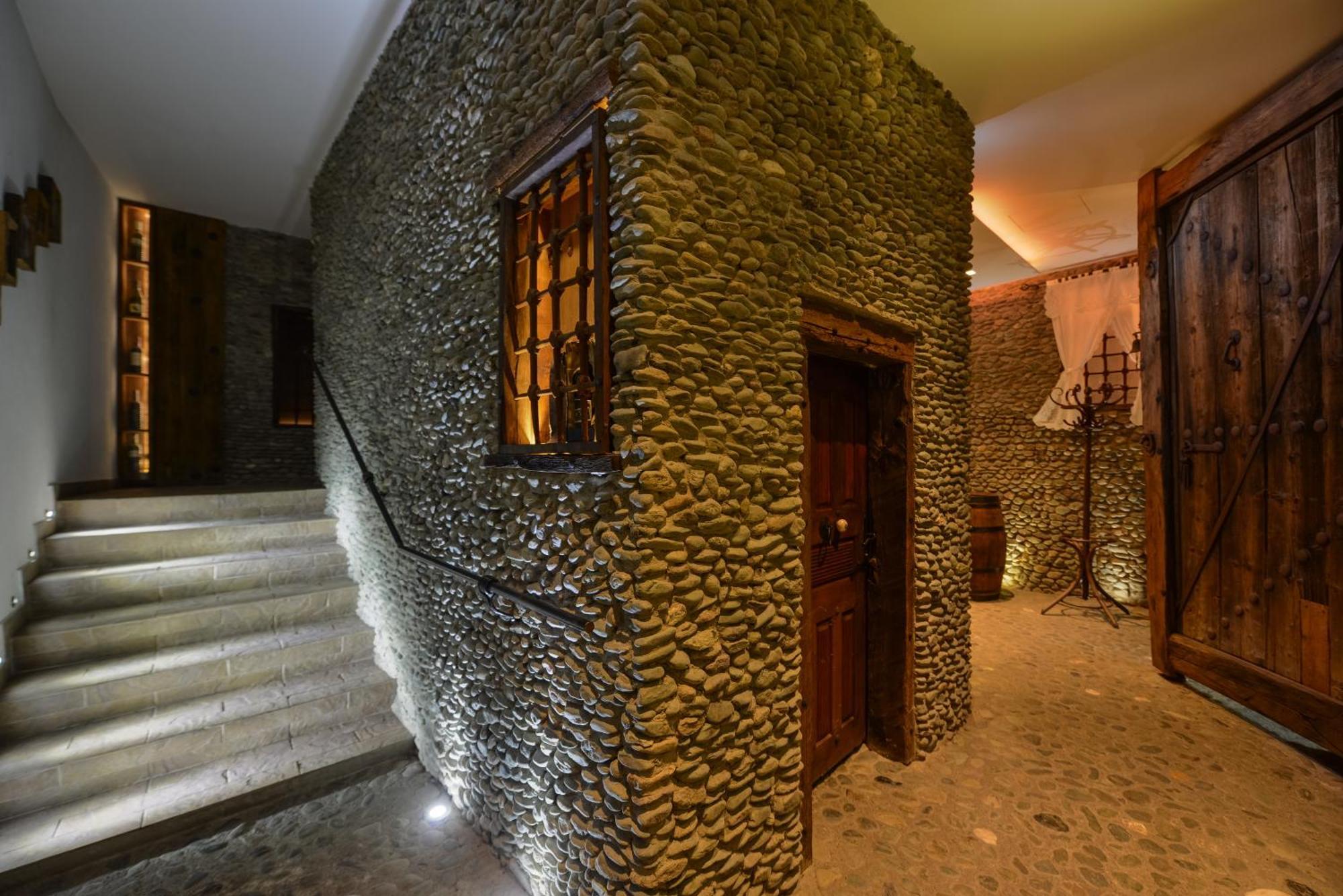 Hotel Carshia E Jupave Gjakova Dış mekan fotoğraf