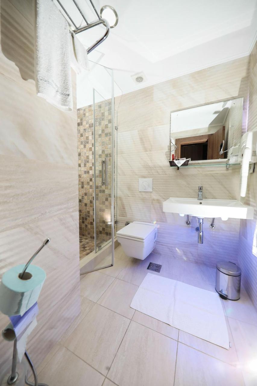 Hotel Carshia E Jupave Gjakova Dış mekan fotoğraf