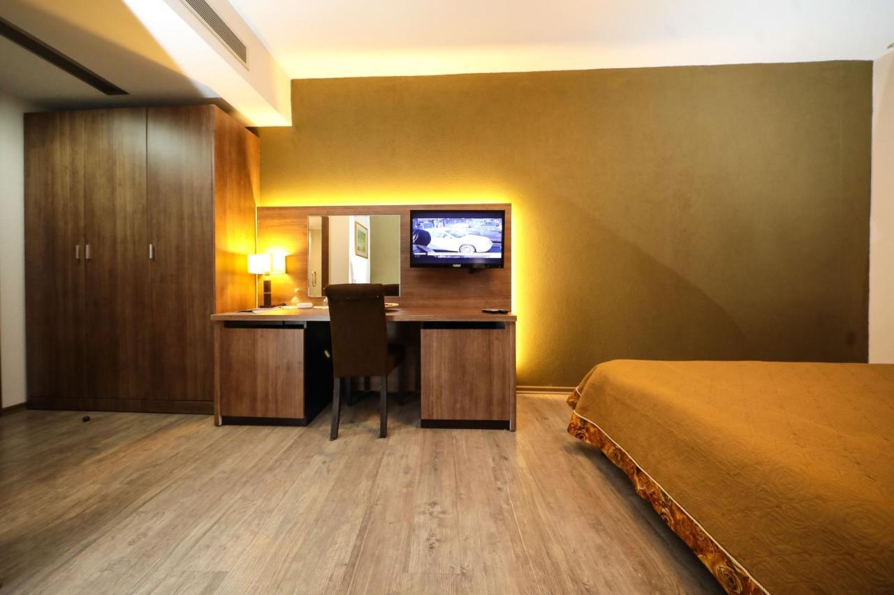 Hotel Carshia E Jupave Gjakova Dış mekan fotoğraf